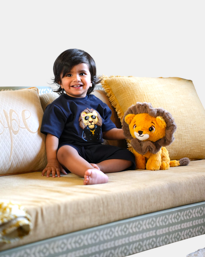 🦁 Lumo the Lion - Navy