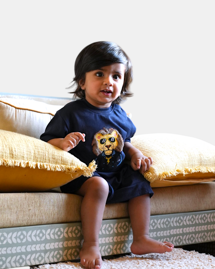 🦁 Lumo the Lion - Navy
