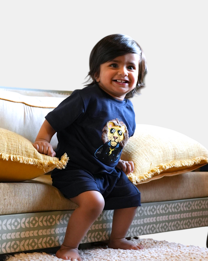 🦁 Lumo the Lion - Navy