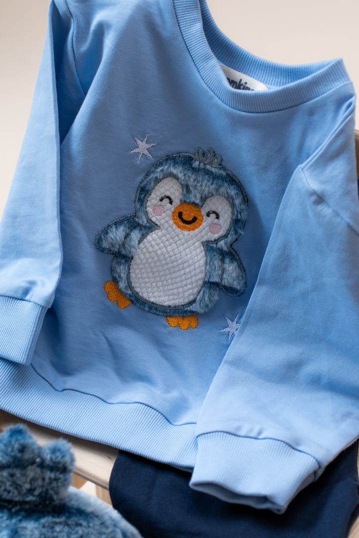 Frosty Hugs Penguin Snuggle Set (Toy included)