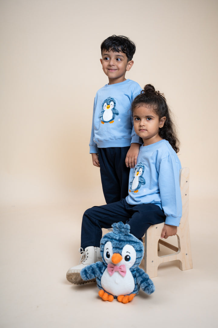 Frosty Hugs Penguin Snuggle Set (Toy included)