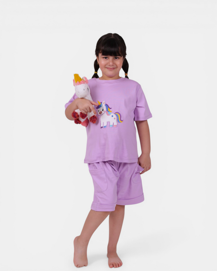 🦄 Zora the Unicorn - Lavender