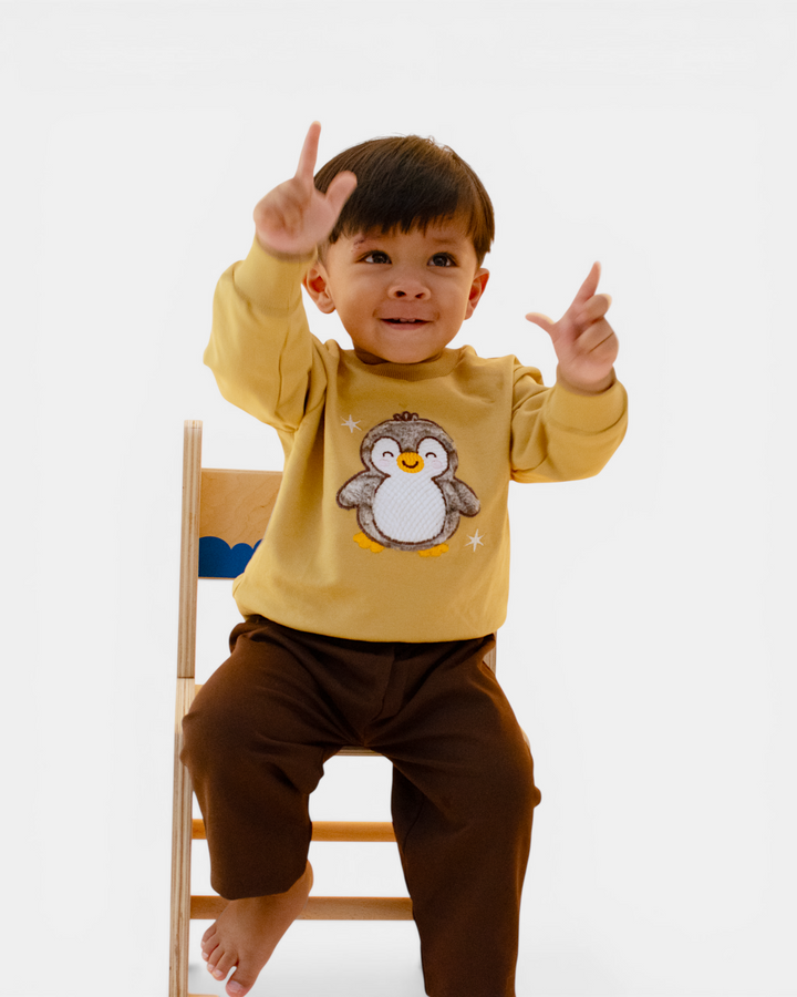 Toffee Hugs Penguin Snuggle Set