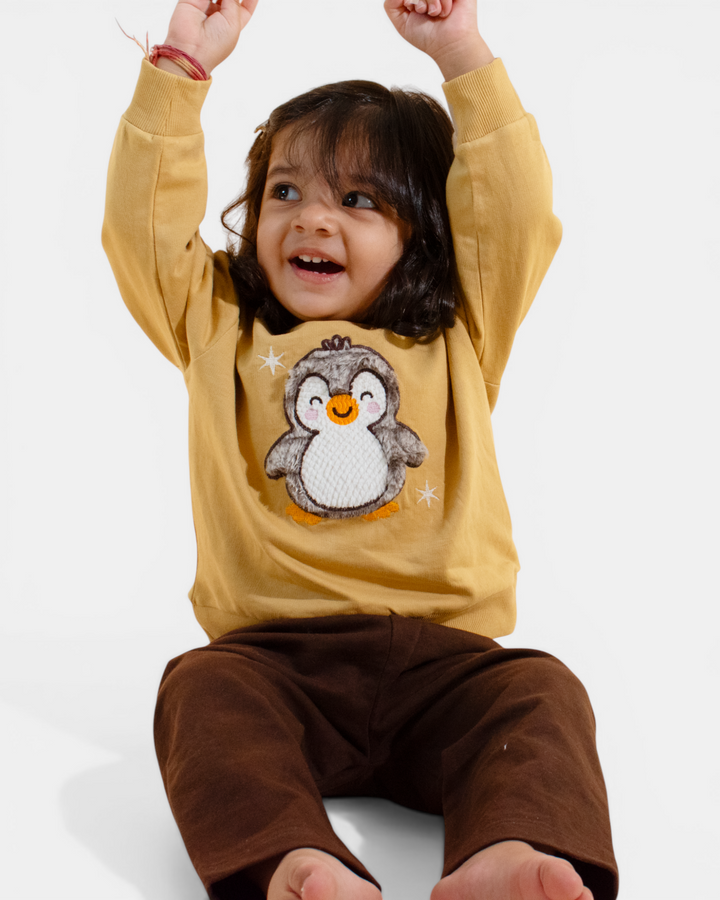 Toffee Hugs Penguin Snuggle Set