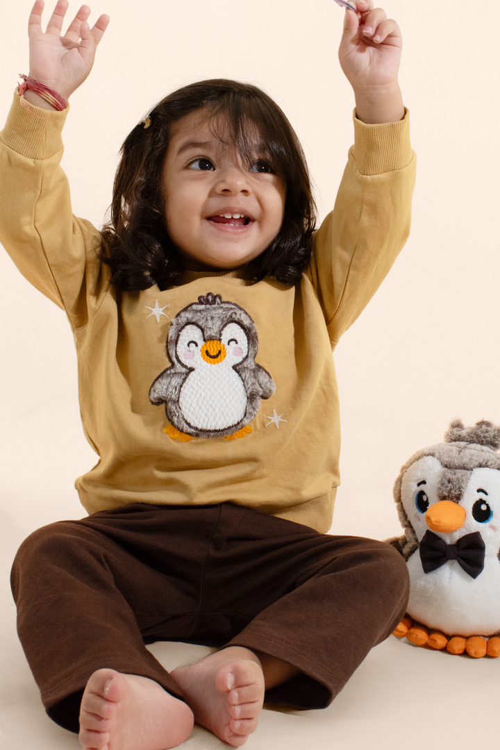 Toffee Hugs Penguin Snuggle Set (Toy included)