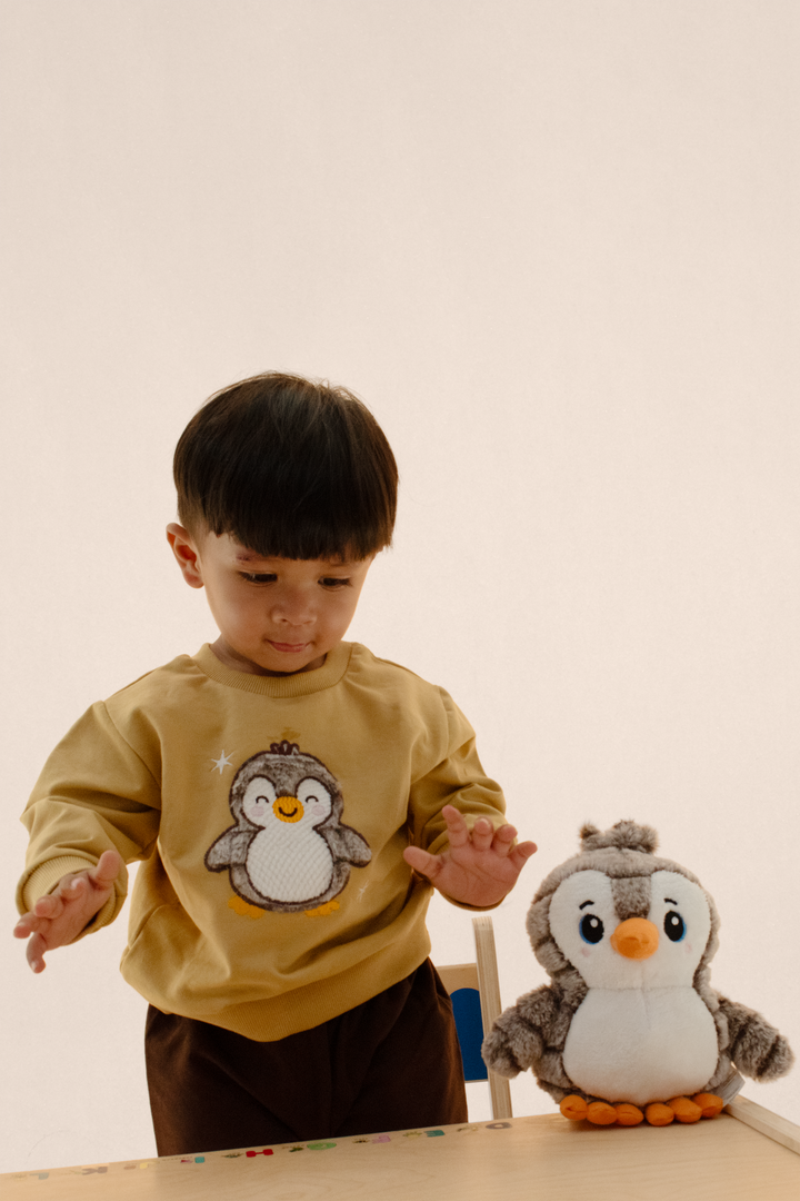 Toffee Hugs Penguin Snuggle Set (Toy included)