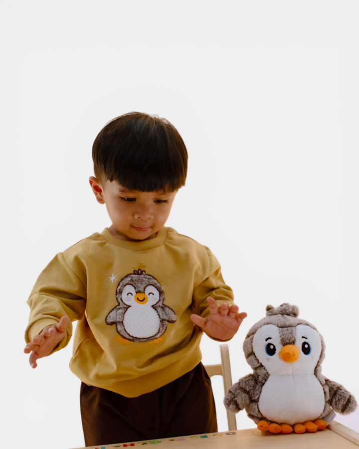 Toffee Hugs Penguin Snuggle Set