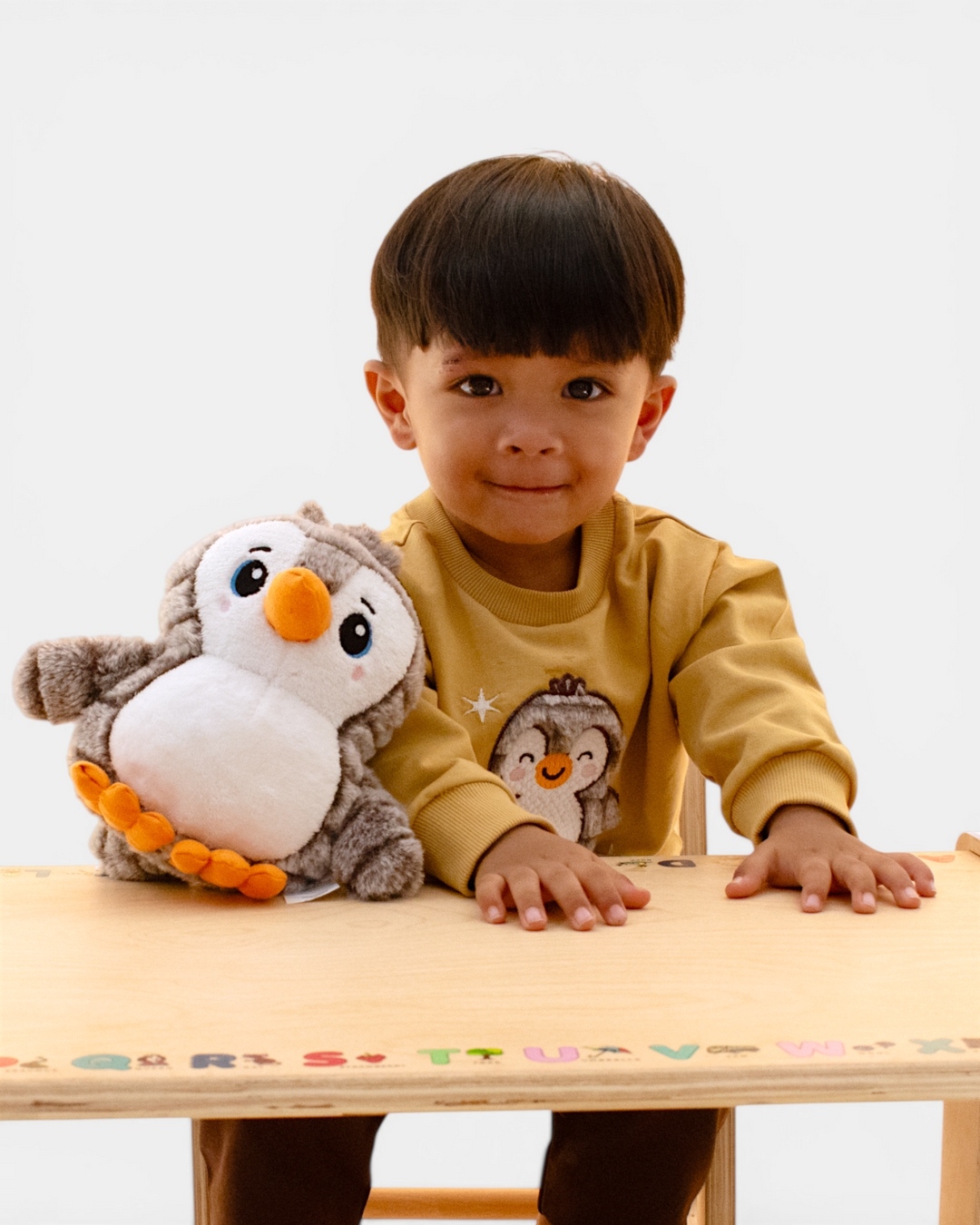Toffee Hugs Penguin Snuggle Set