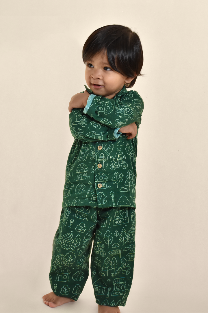 I-Spy Night Suit Woodland Village