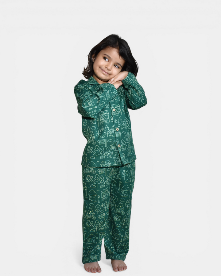 I-Spy Night Suit Woodland Village