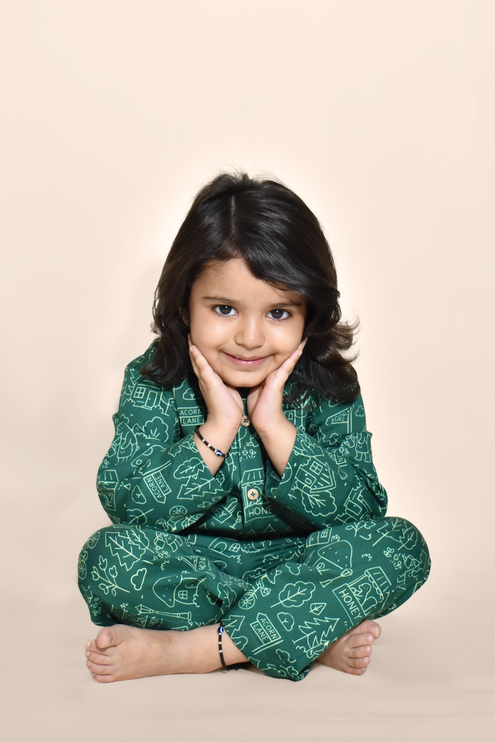 I-Spy Night Suit Woodland Village